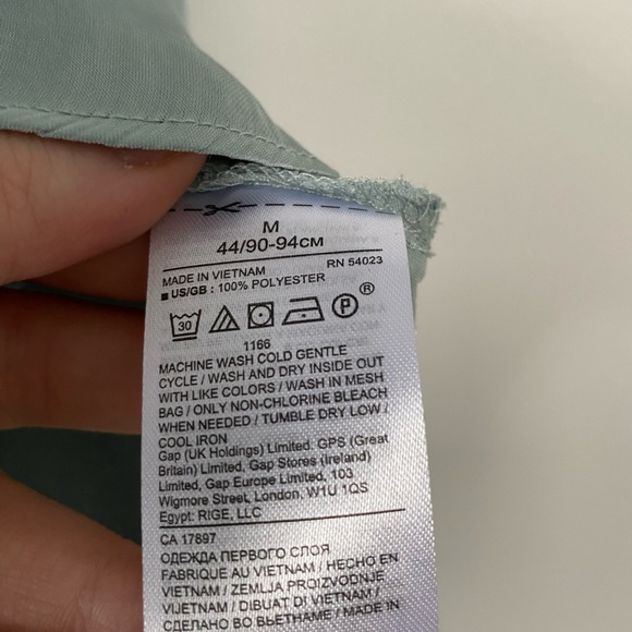 Banana Republic Blouse - Picture 2 of 2